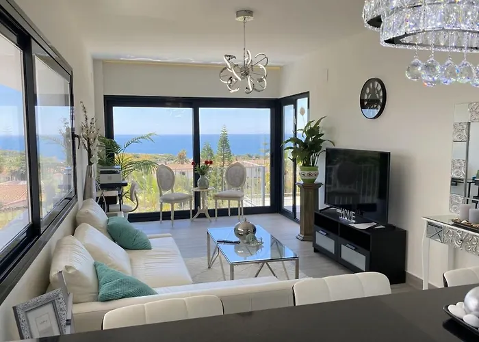 Capistrano Garden Nerja