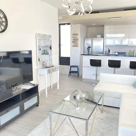 Capistrano Garden Nerja